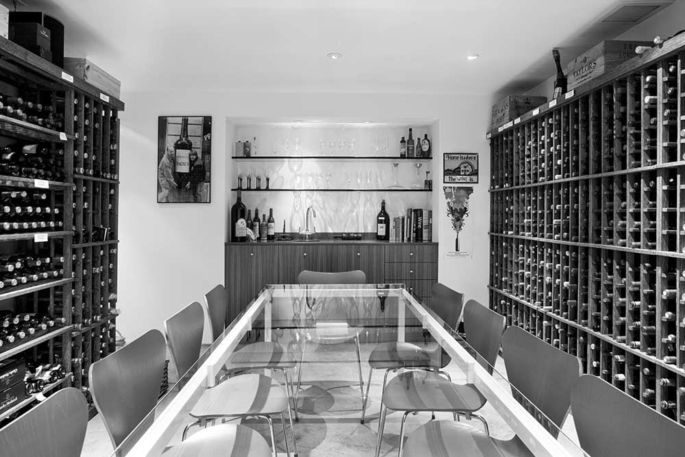 Modern-home-wine-cellar-zeidler