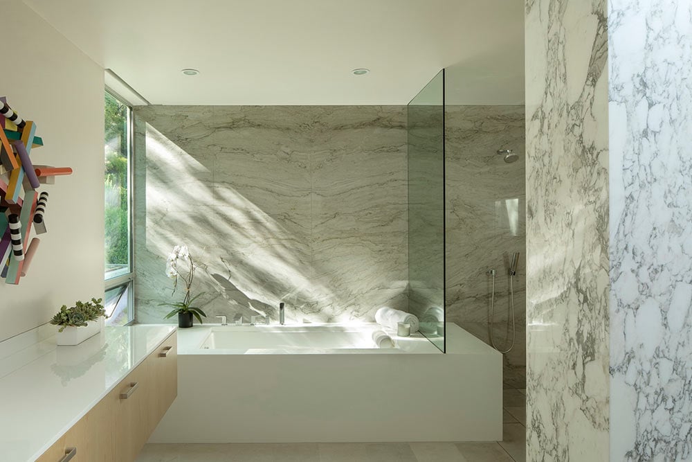 modern-spa-bathroom-window-placement