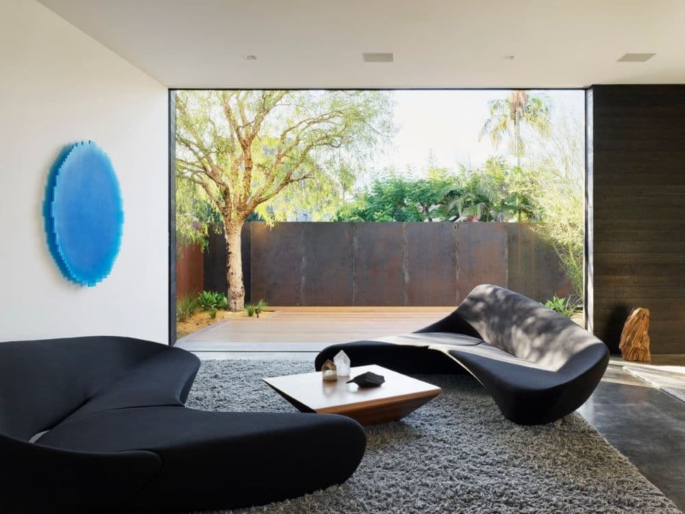 EYRC Architects Spectral Bridge House Interior Courtyard