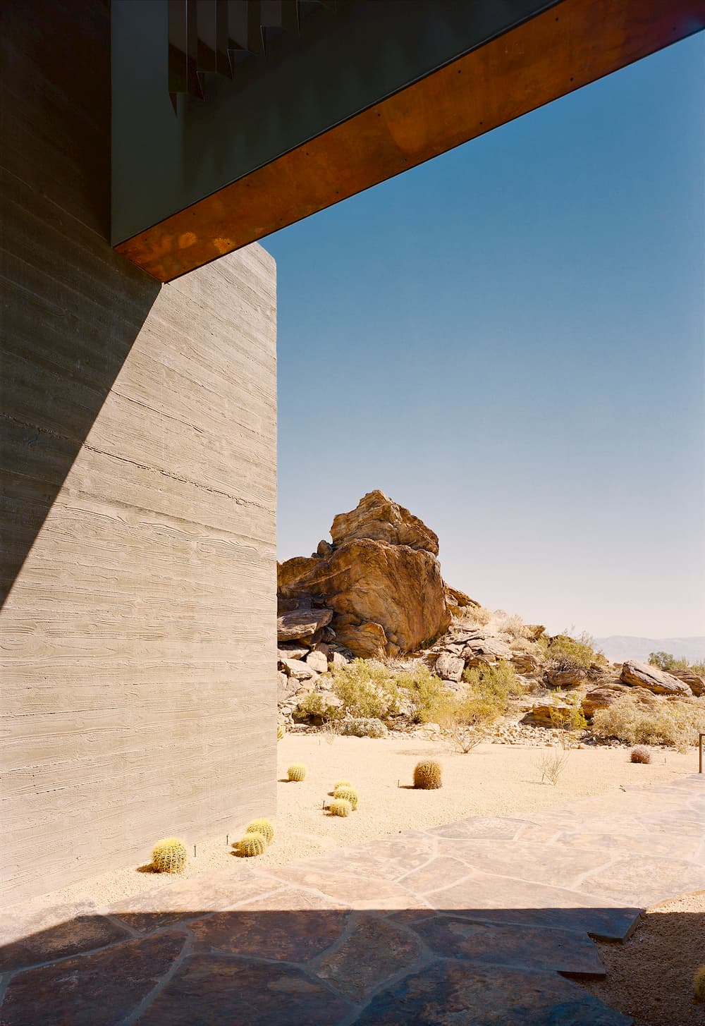 Ridge Mountain Concrete Wall Exterior EYRC Architects